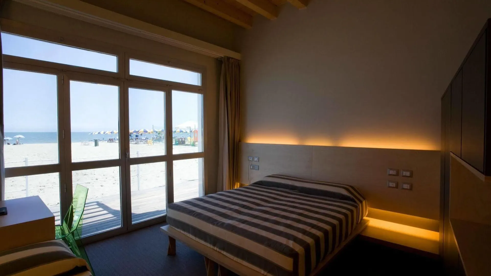 Terme Beach Resort Punta Marina 3*,
